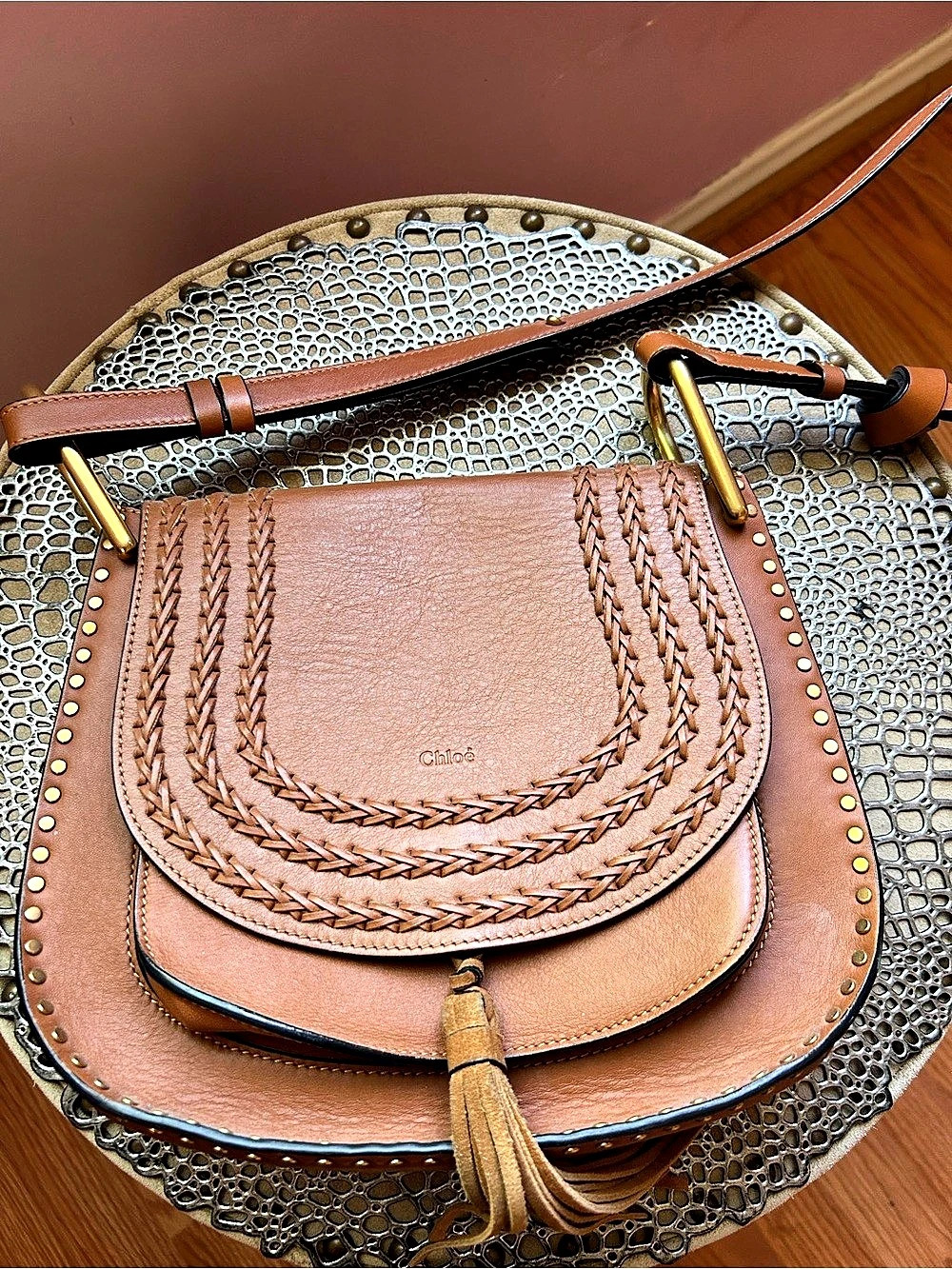 Chloé Hudson Small Studded Whipstitched Leather Shoulder Bag Crossbody Bag